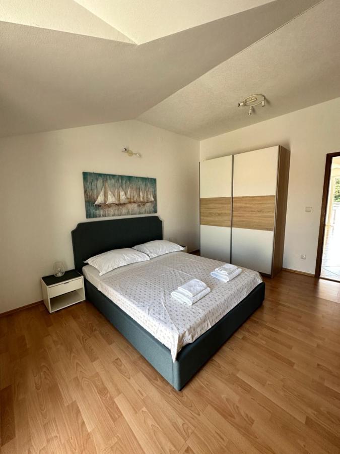 Apartments Villa Ohana Kaštela エクステリア 写真